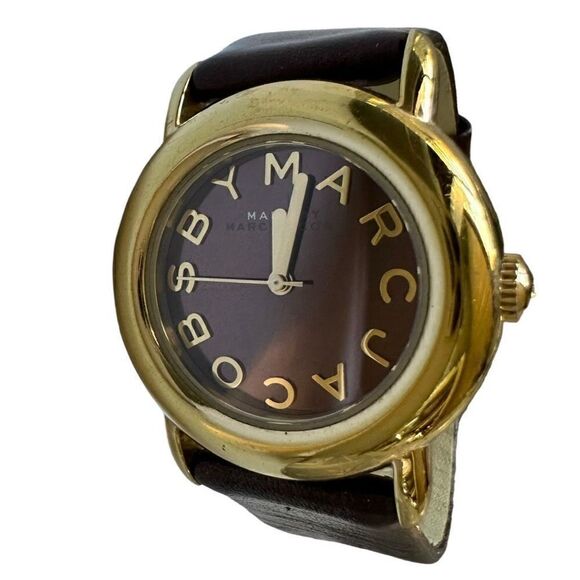 MARC BY MARC JACOBS MBM1185 Analog Brown Leather and Dial Gold Tone Round Watch - Picture 1 of 6